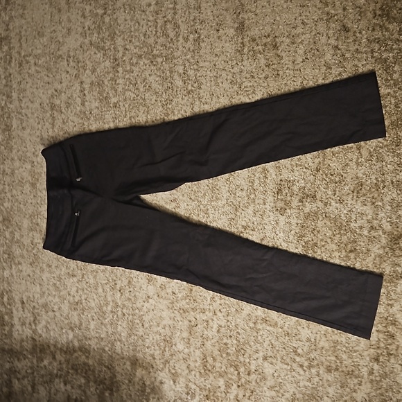 💖 $5 add to bundle Suzy Shier pin stipe pull on pants with front zip pockets💖 - Picture 1 of 6